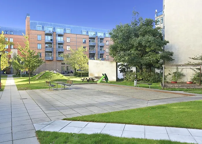 Lux With 2 Full Bathrooms 2tv Apartment