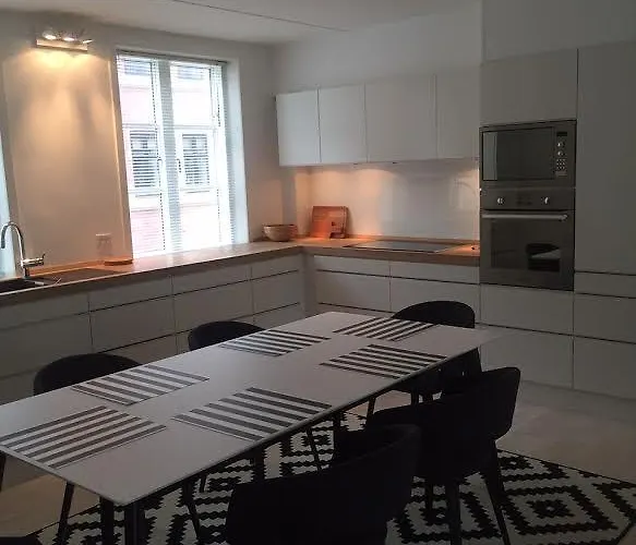 Lux With 2 Full Bathrooms 2tv Apartament *