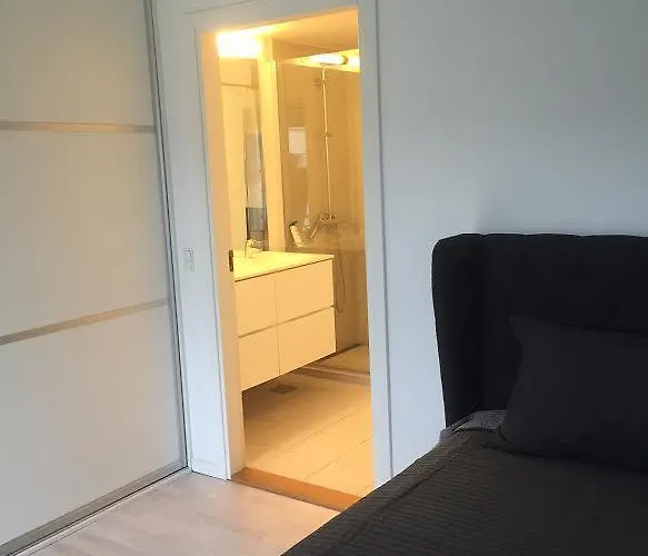 Lux With 2 Full Bathrooms 2tv Apartament